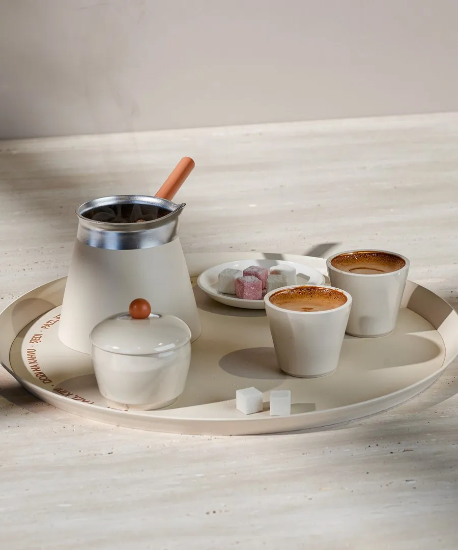Kajmak White · Cone set